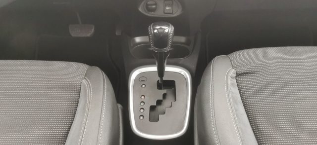 TOYOTA Yaris usata, con Fendinebbia
