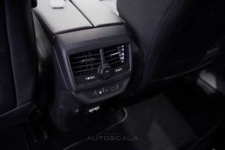PEUGEOT 5008 usata, con Sensore di luce