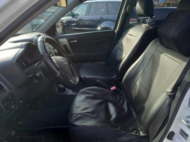 DAIHATSU Terios usata, con Autoradio