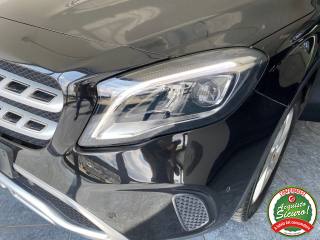 MERCEDES-BENZ GLA 200 usata, con Touch screen