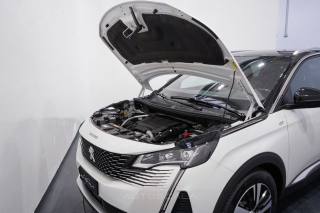 PEUGEOT 5008 usata, con Sensore di luce