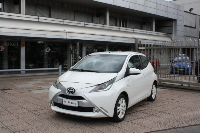 TOYOTA Aygo usata, con ABS