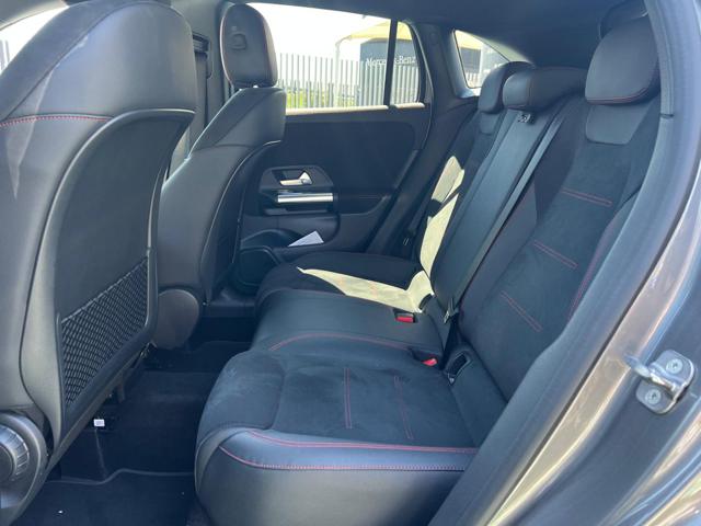 MERCEDES-BENZ GLA 200 usata, con Climatizzatore