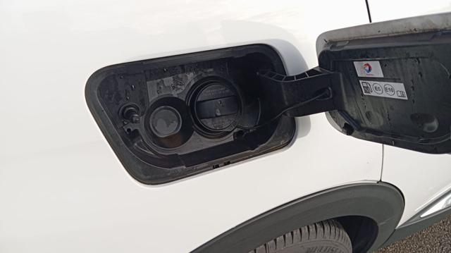 PEUGEOT 3008 usata, con Sedile posteriore sdoppiato