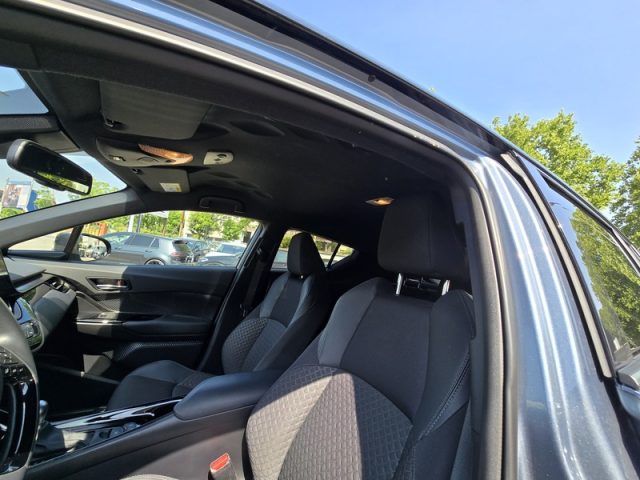 TOYOTA C-HR usata, con Cruise Control