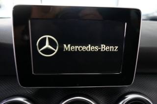 MERCEDES-BENZ A 160 usata, con USB