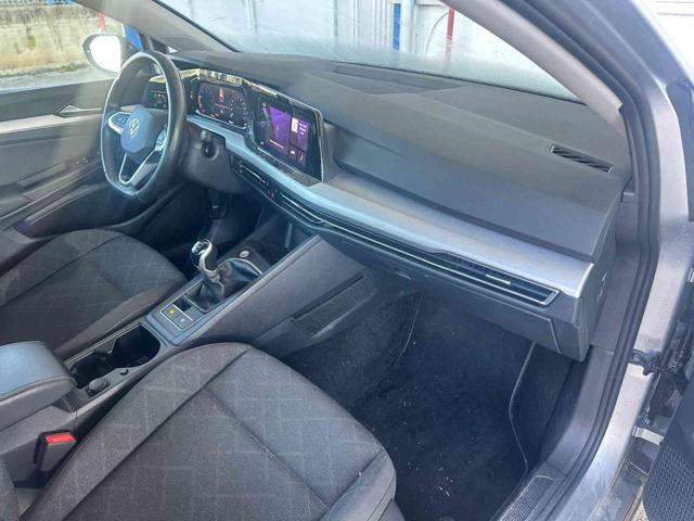 VOLKSWAGEN Golf Variant usata, con Controllo automatico clima