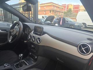 MERCEDES-BENZ B 180 usata, con Fari Xenon