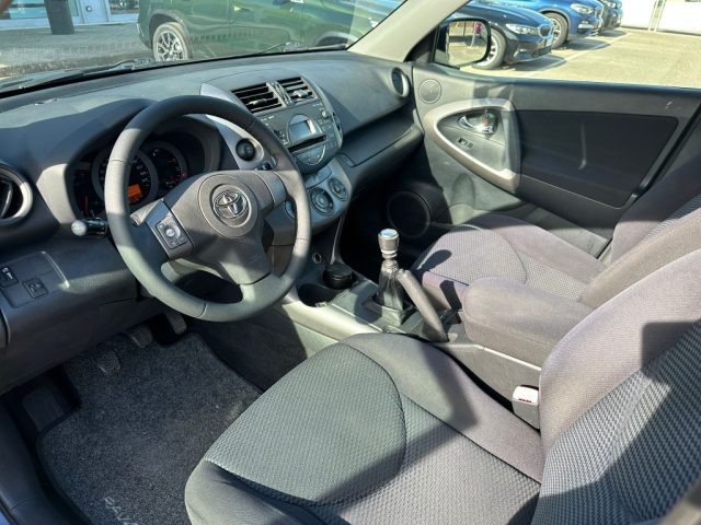 TOYOTA RAV 4 usata, con Controllo trazione
