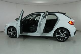 AUDI A1 usata, con Sensori di parcheggio anteriori