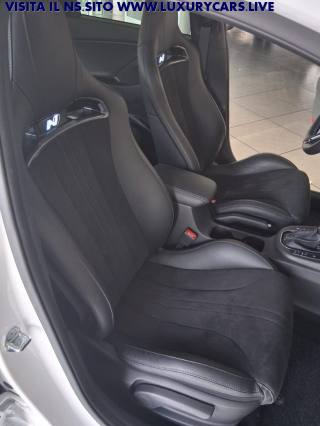 HYUNDAI i30 usata, con USB