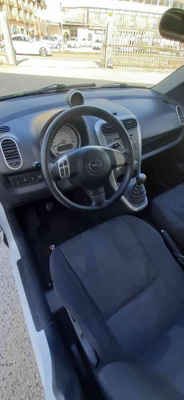 OPEL Agila usata 17