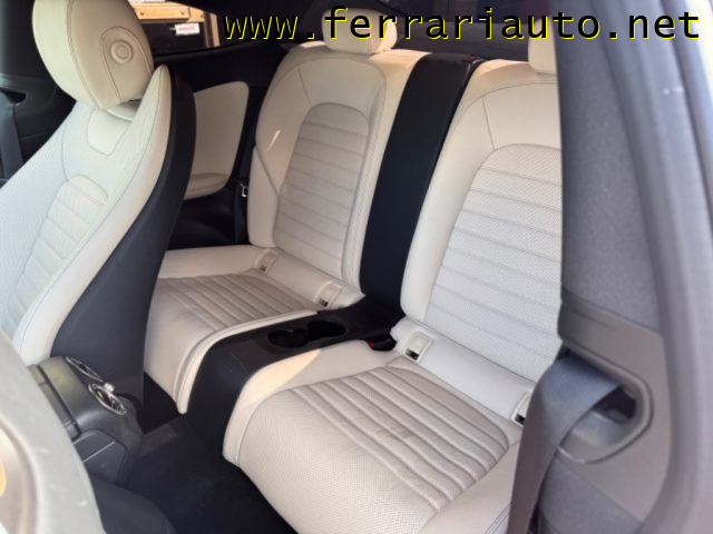 MERCEDES-BENZ C 220 usata, con Boardcomputer