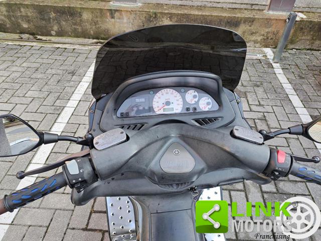 YAMAHA T-Max 500 usata 10