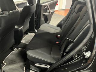 TOYOTA RAV 4 usata, con Servosterzo