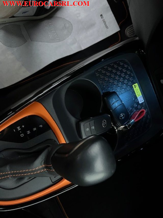 TOYOTA Aygo X usata 37