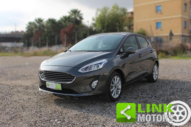 FORD Fiesta usata, con ABS