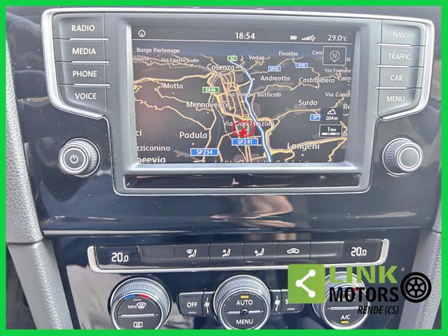 VOLKSWAGEN Golf usata, con Fari LED
