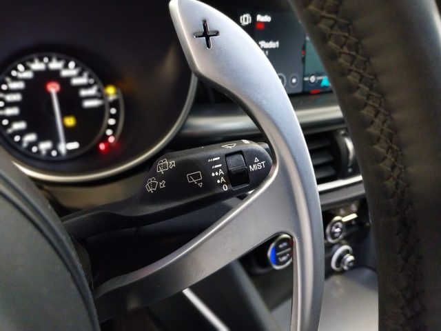 ALFA ROMEO Stelvio usata, con Park Distance Control