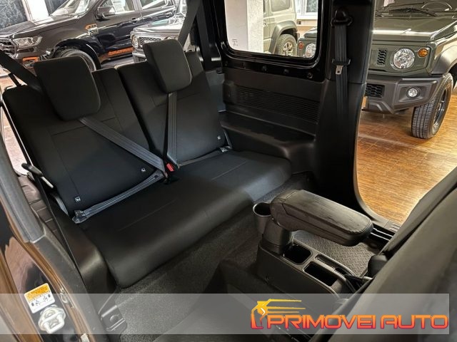 SUZUKI Jimny usata, con Autoradio