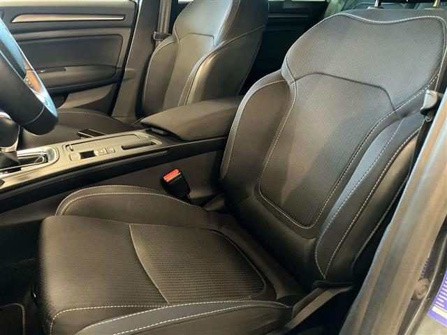 RENAULT Megane usata 8