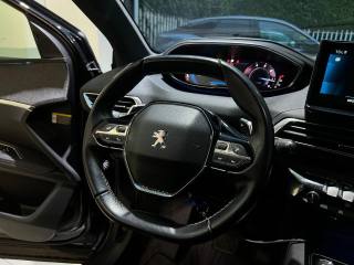 PEUGEOT 3008 usata, con Autoradio digitale