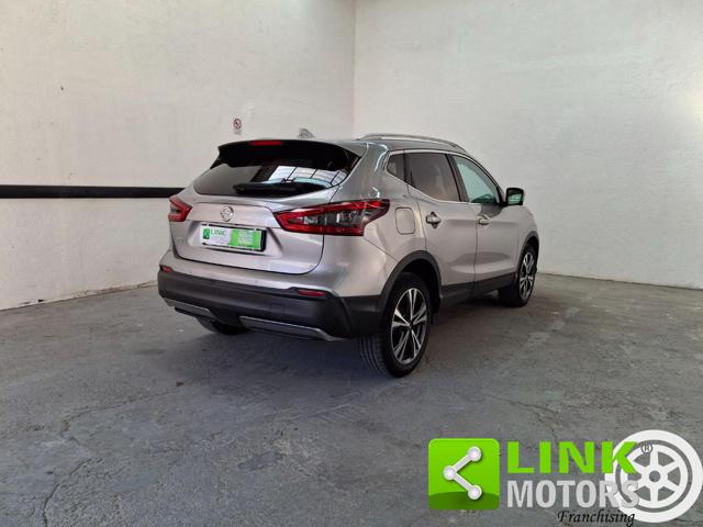 NISSAN Qashqai usata, con Controllo automatico clima