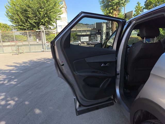PEUGEOT 3008 usata, con Bracciolo