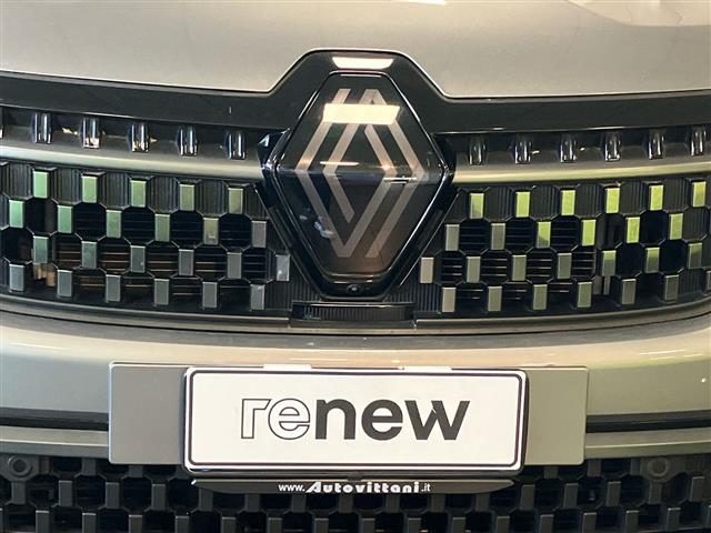 RENAULT Austral usata, con Isofix