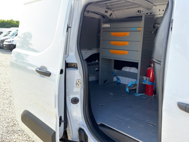 OPEL Combo usata, con Controllo trazione