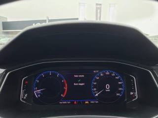 VOLKSWAGEN T-Roc usata, con Autoradio