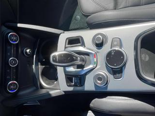 ALFA ROMEO Stelvio usata, con Airbag testa