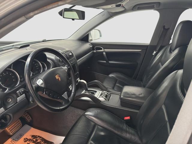 PORSCHE Cayenne usata, con Cerchi in lega