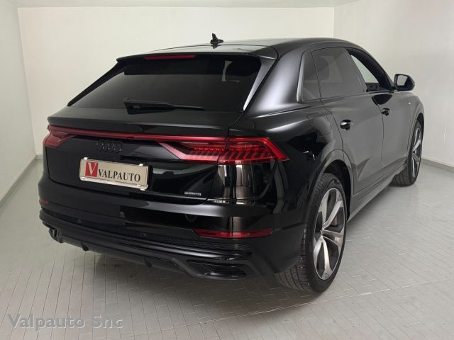 AUDI Q8 usata, con Luci diurne LED