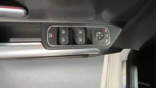 MERCEDES-BENZ B 200 usata, con USB