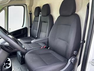OPEL Movano usata, con USB