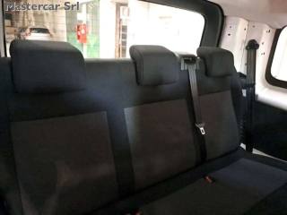 OPEL Vivaro usata, con Servosterzo