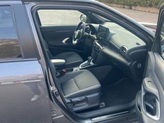 TOYOTA Yaris Cross usata, con ESP