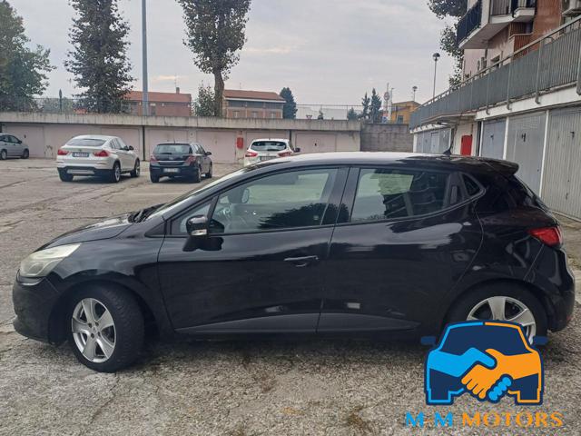 RENAULT Clio usata, con Controllo automatico clima
