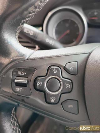 OPEL Astra usata, con Sistema di navigazione