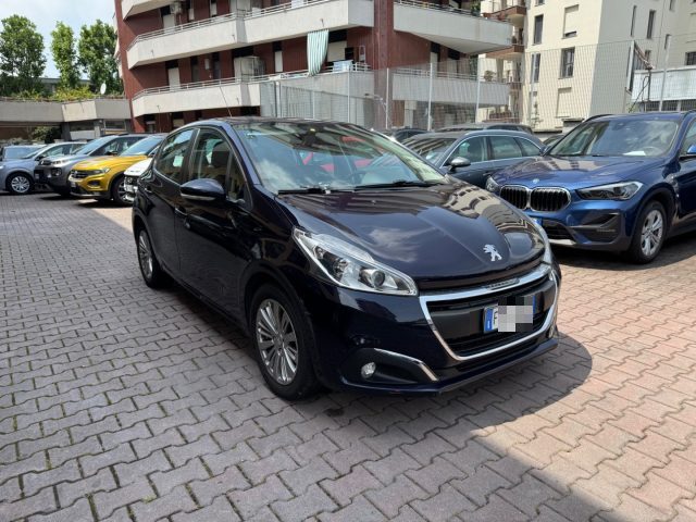 PEUGEOT 208 usata, con Airbag laterali
