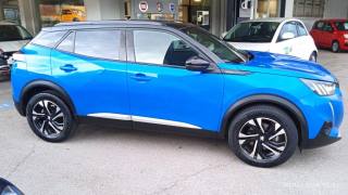 PEUGEOT 2008 usata, con Airbag