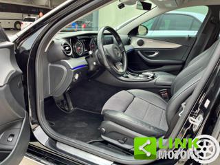 MERCEDES-BENZ E 200 usata, con Alzacristalli elettrici