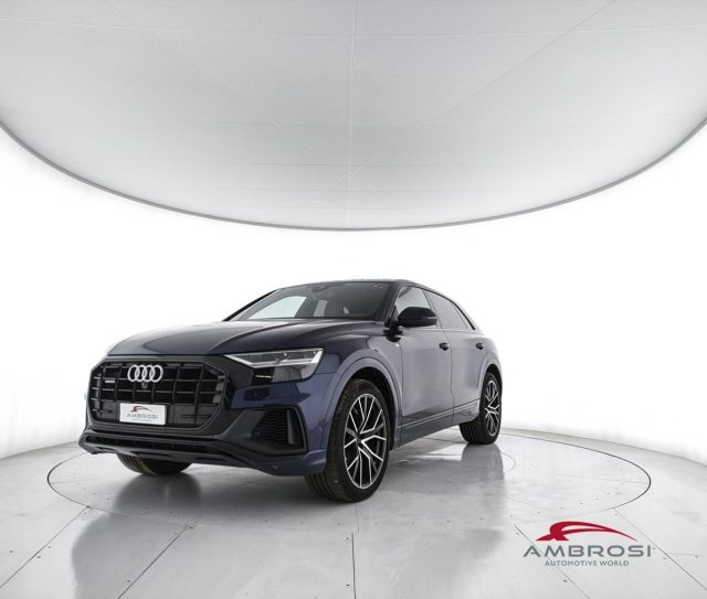 AUDI Q8 usata 0