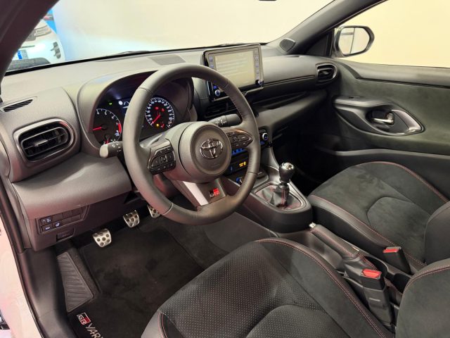 TOYOTA Yaris usata, con Chiusura centralizzata