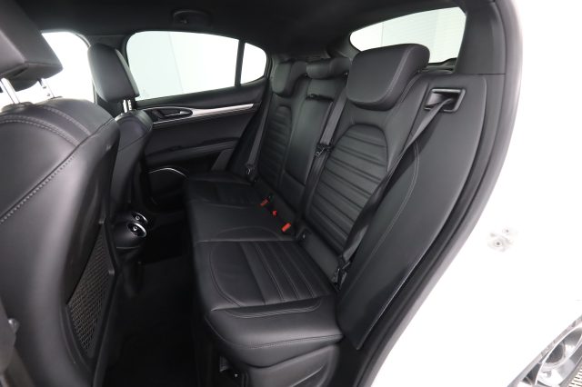 ALFA ROMEO Stelvio usata 3