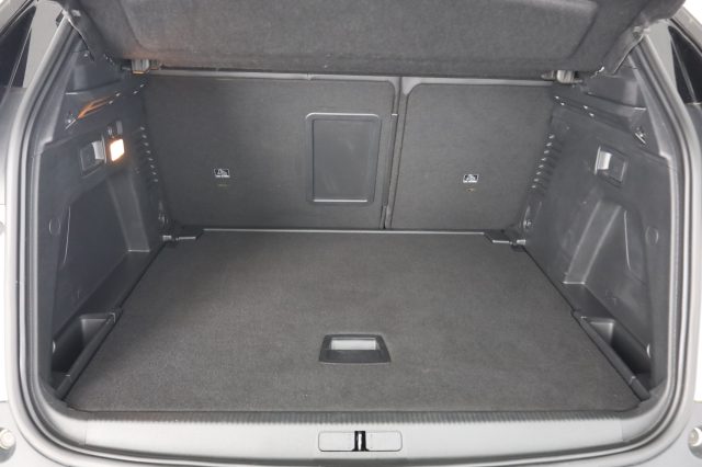 PEUGEOT 3008 usata 5