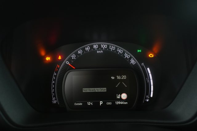 TOYOTA Aygo X usata 1