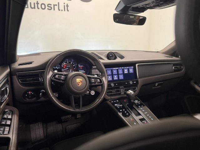 PORSCHE Macan usata, con Fendinebbia