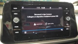 VOLKSWAGEN T-Roc usata, con Sensori di parcheggio posteriori